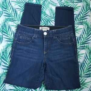 Democracy Ab Tech Jeans In Size 4